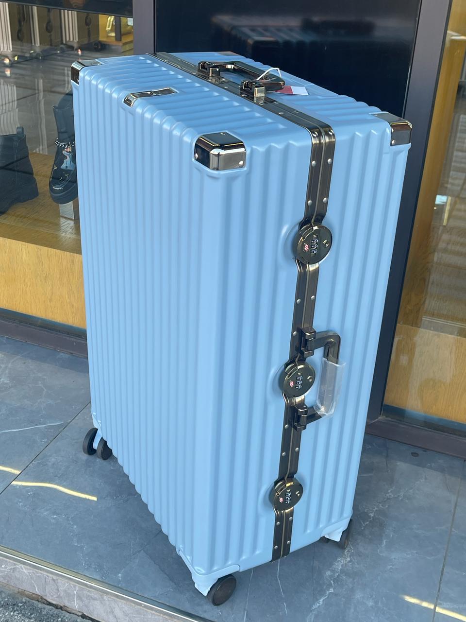 VALISE DE VOYAGE DE LUXE