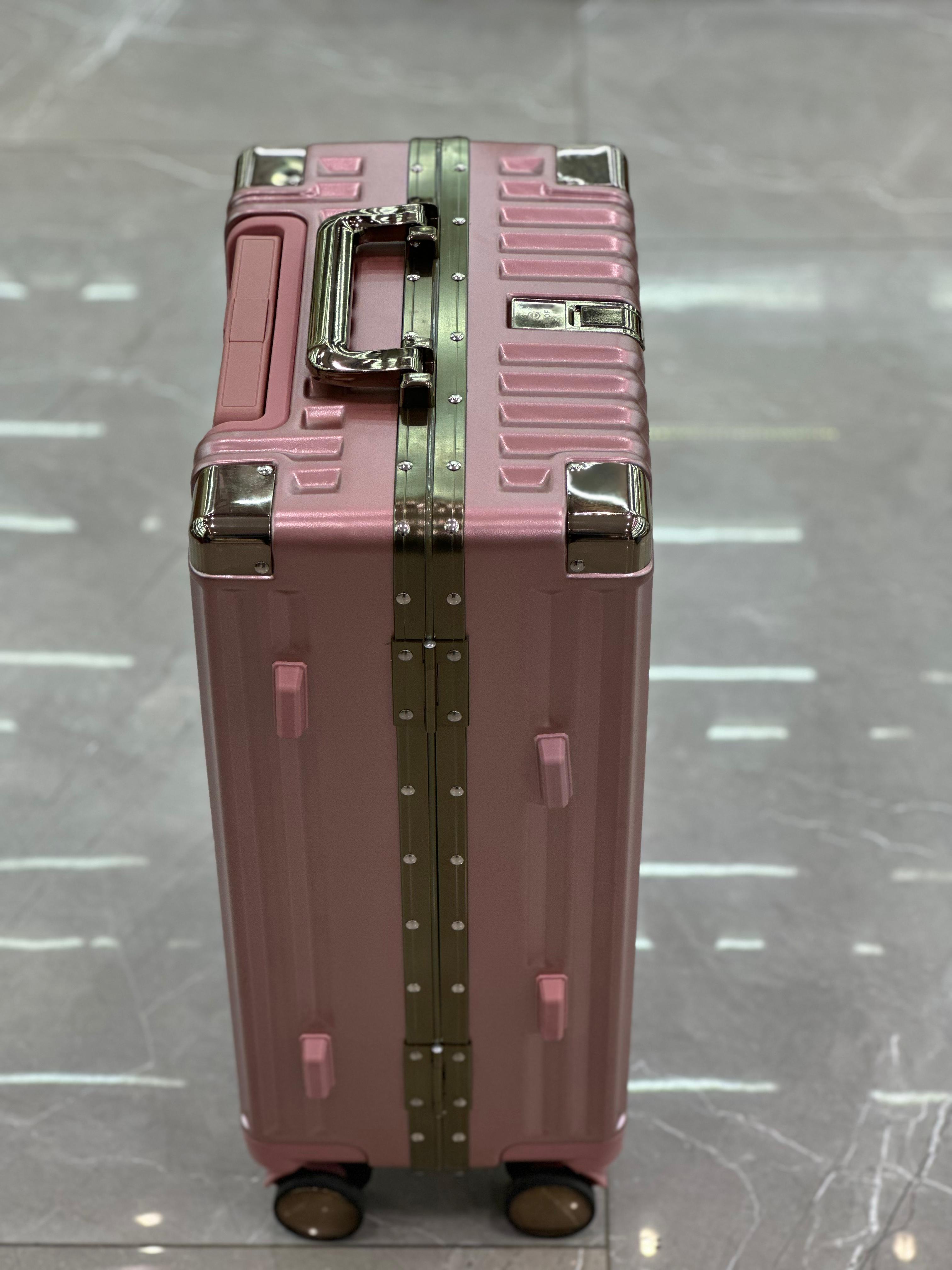 VALISE DE VOYAGE DE LUXE