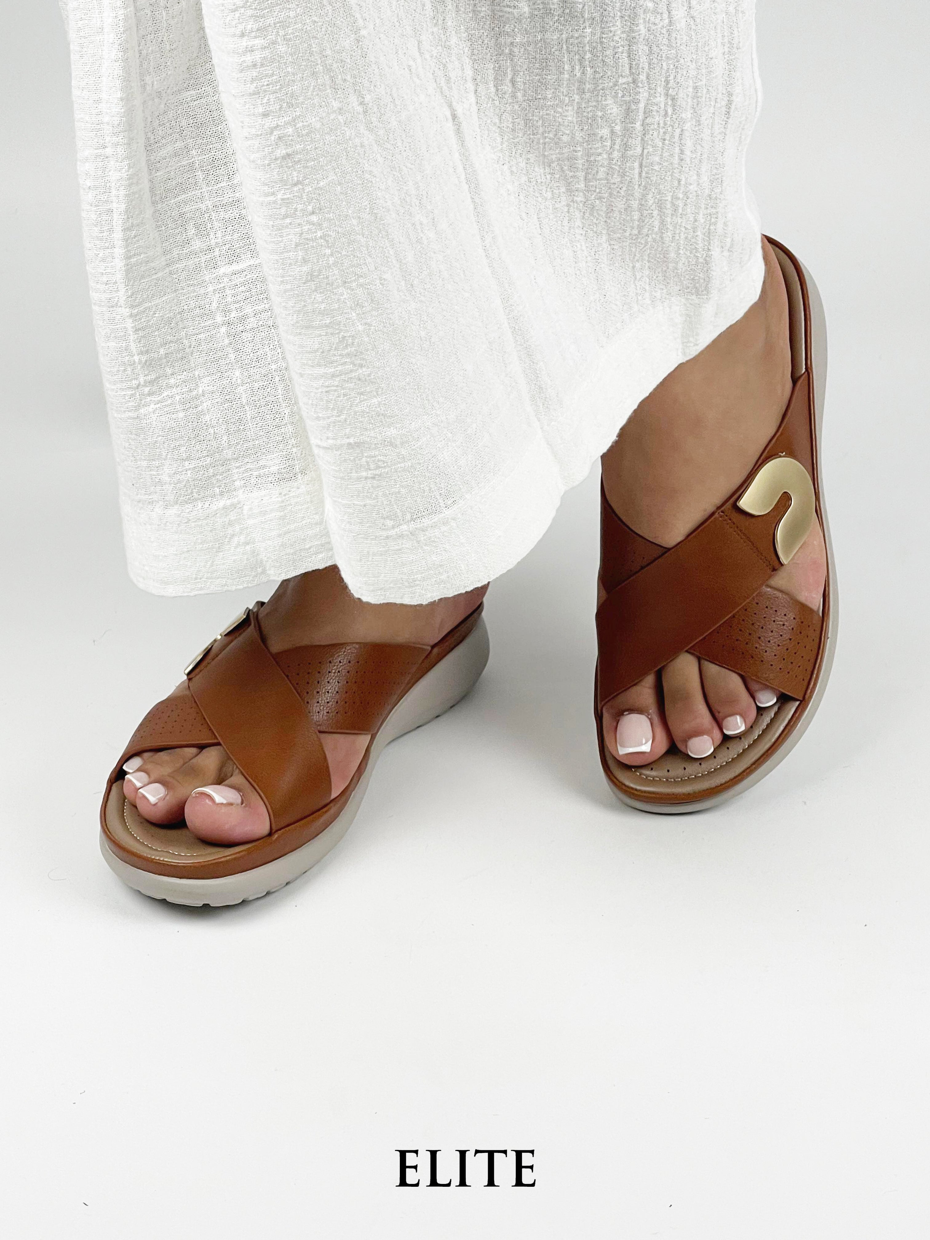 SANDALE
