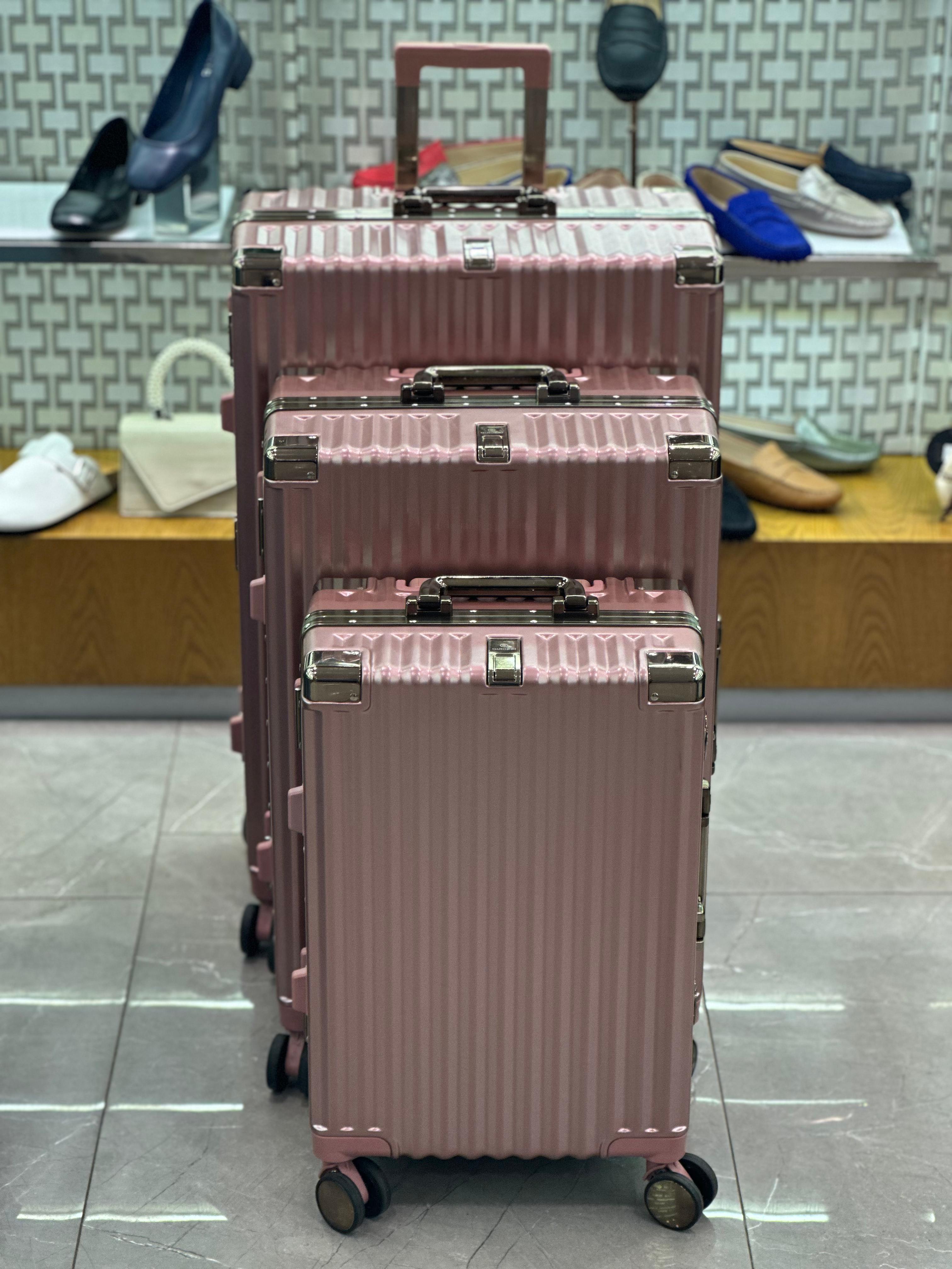 VALISE DE VOYAGE DE LUXE