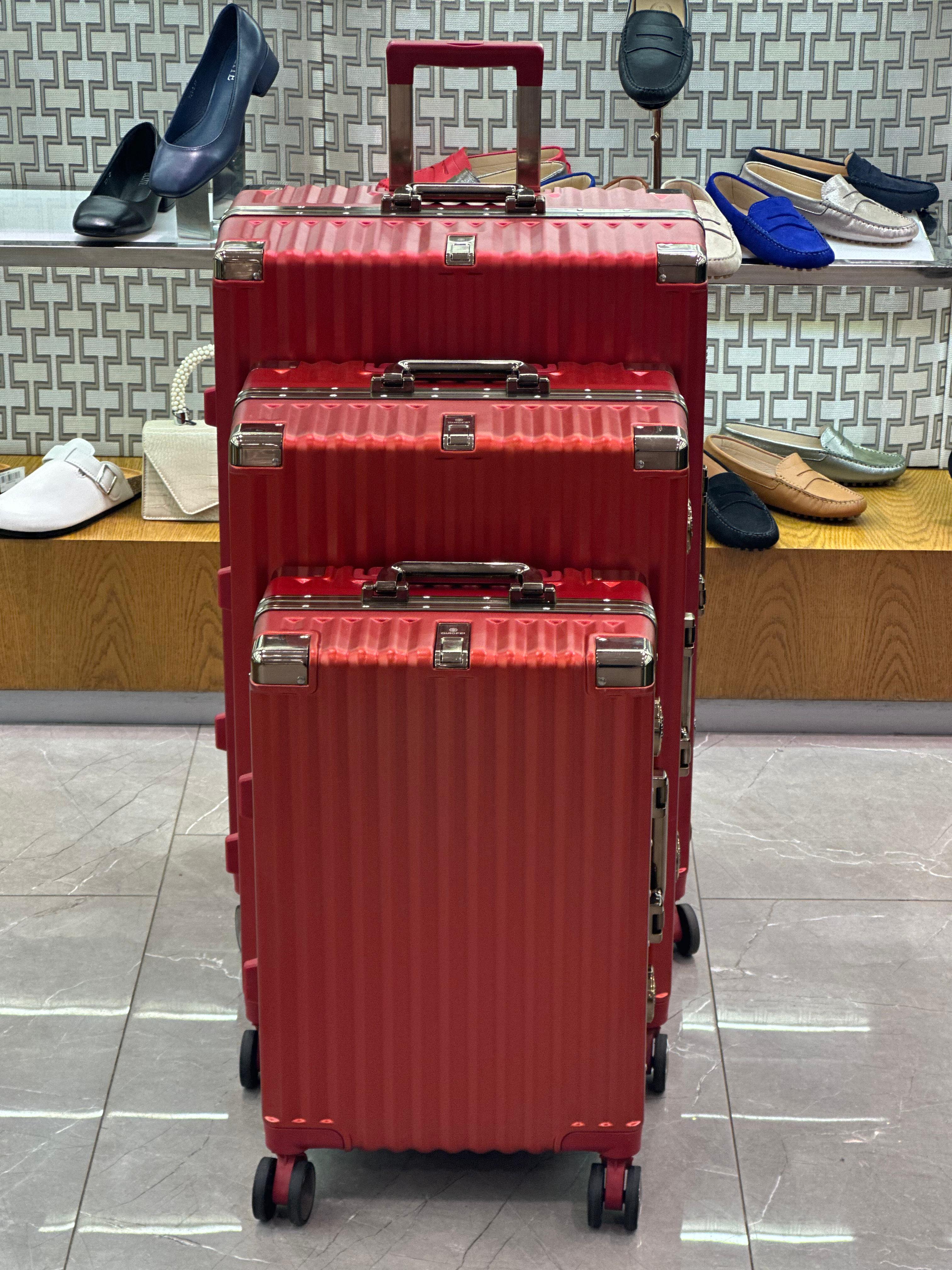 VALISE DE VOYAGE DE LUXE