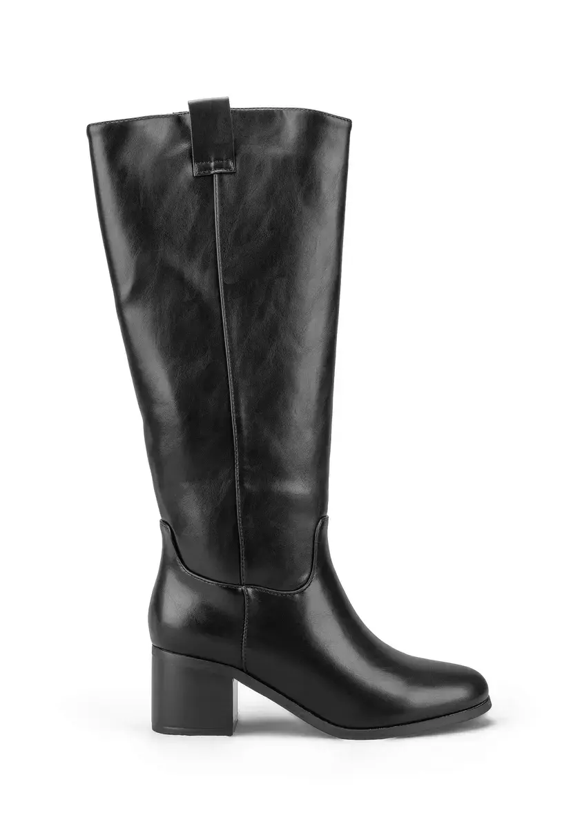 BOTTES