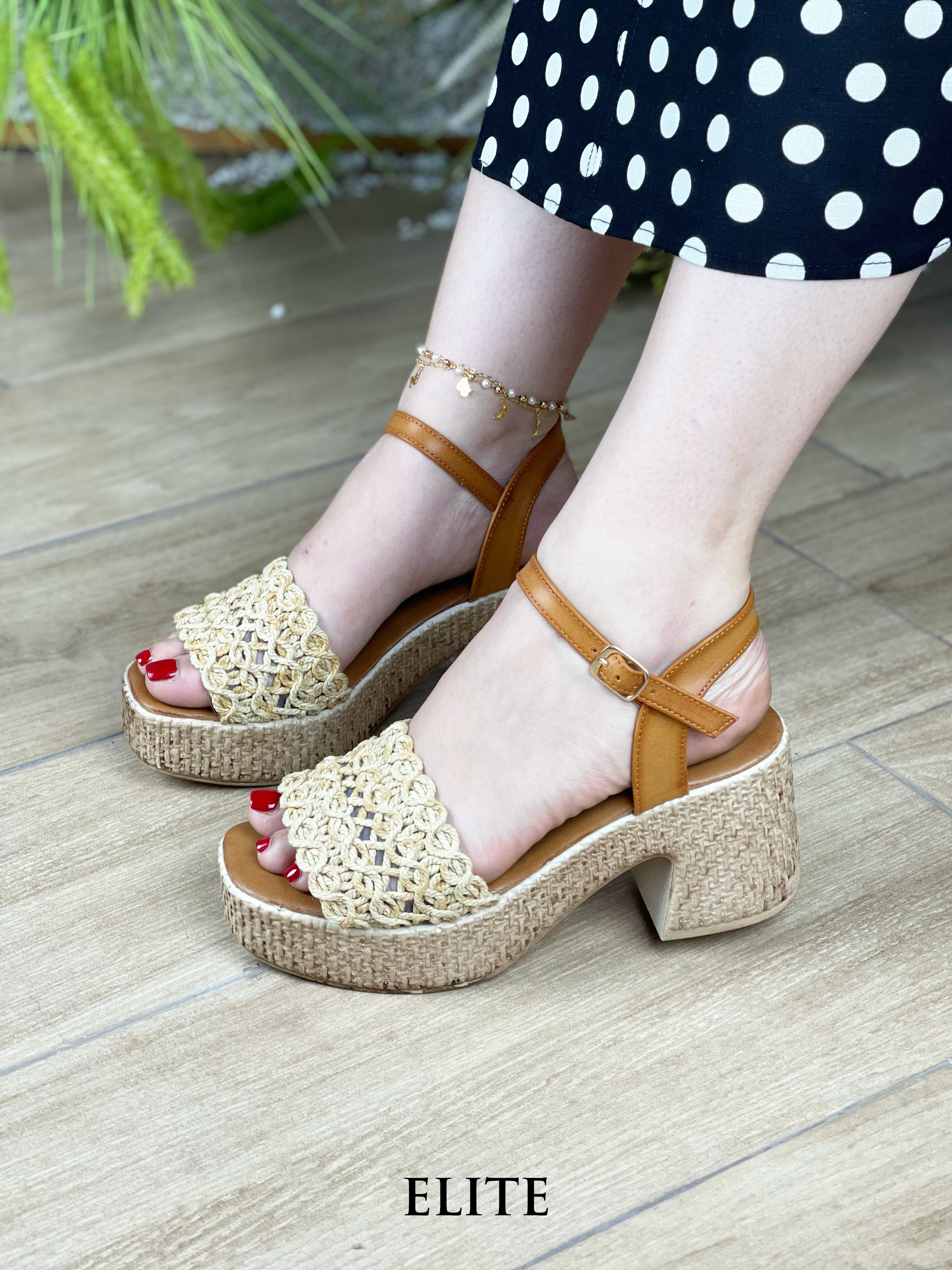 SANDALE