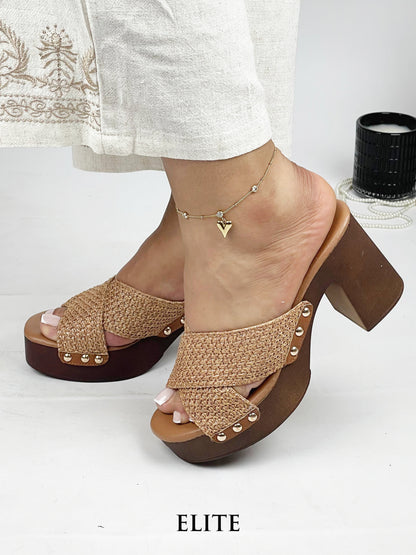 SANDALE  A TALON