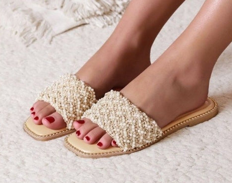 SANDALE