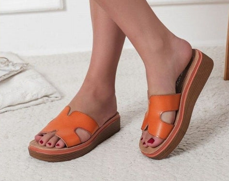SANDALE