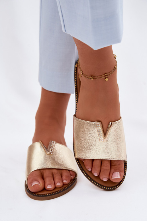 SANDALE