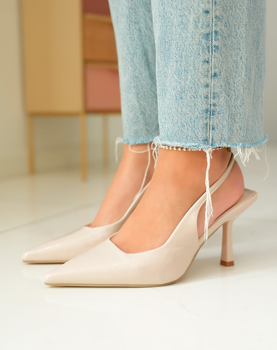 ESCARPIN BRILLANT A TALON HAUT